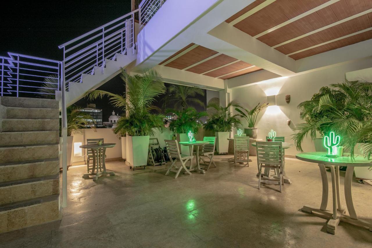 El Cactus Luxury Apartments In Historic Center Santa Marta  Bagian luar foto